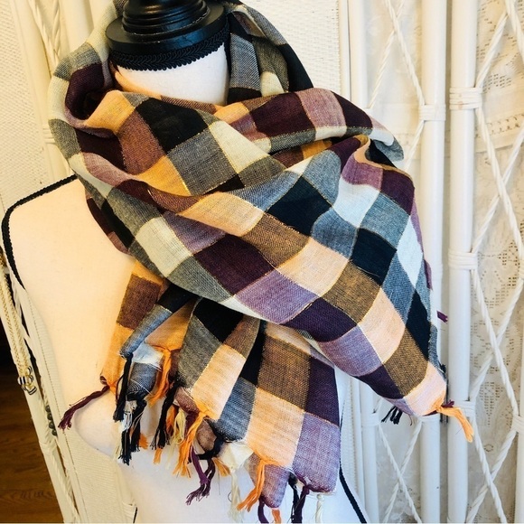 Forever 21 Scarf Square Buffalo Check Ivory Black Orange Metallic Thread Fringed - Picture 2 of 16
